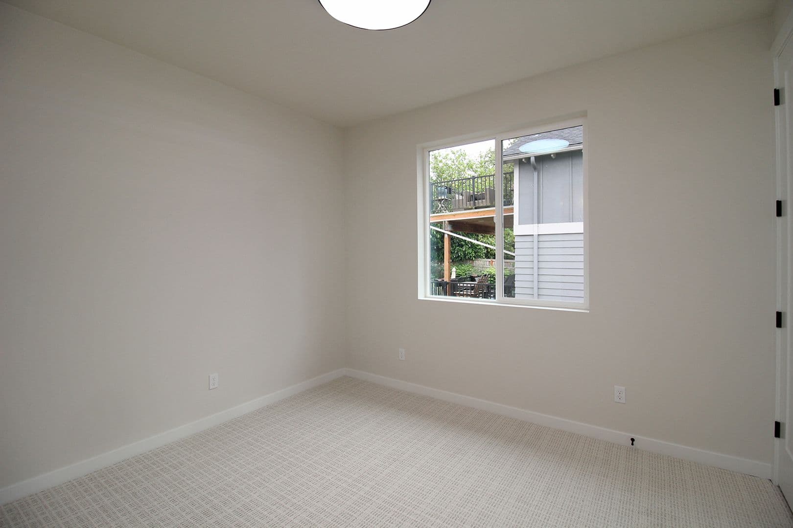 Portland Apartment: 5258-5264 NE 15th Ave