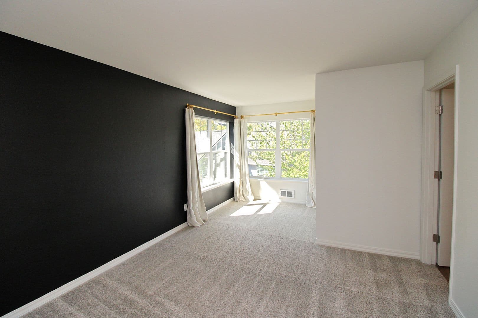 Portland House: 9711 NW Miller Hill Dr