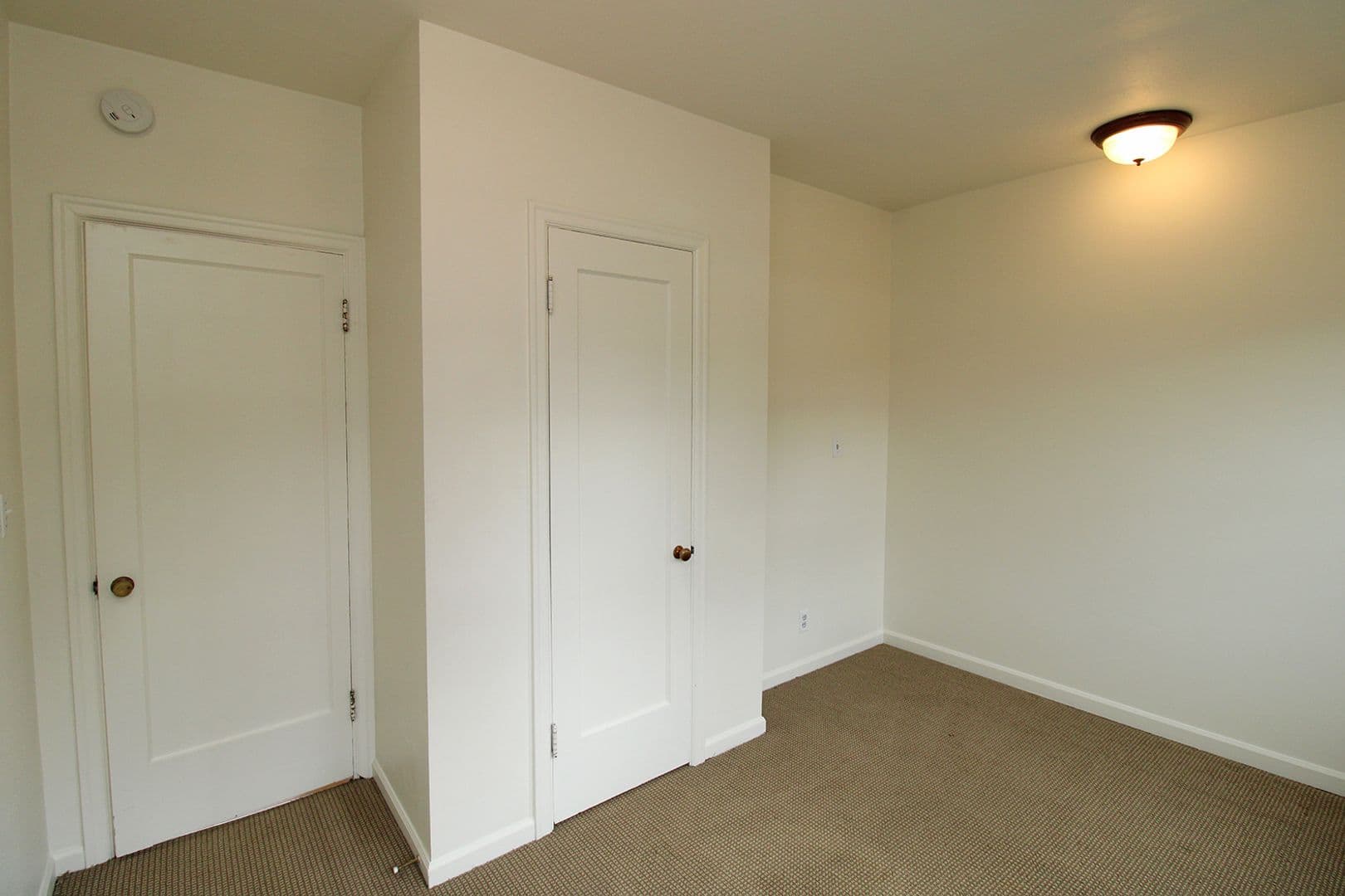 Portland Apartment: 5944 & 5948 NE 30th Ave