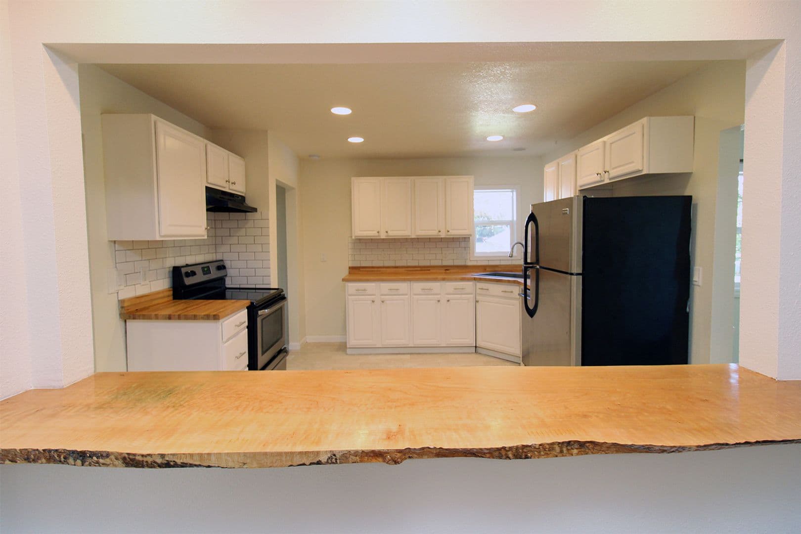 Portland House: 4419 N Albina Ave
