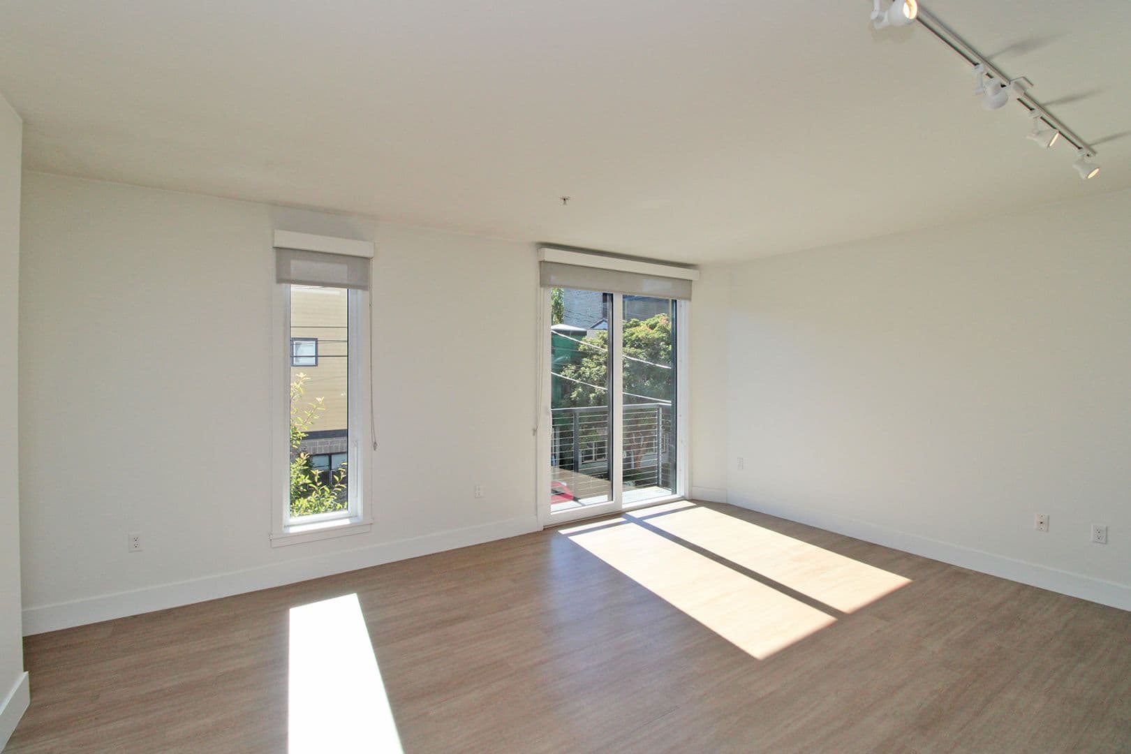 Portland Apartment: 1477 NE Alberta St