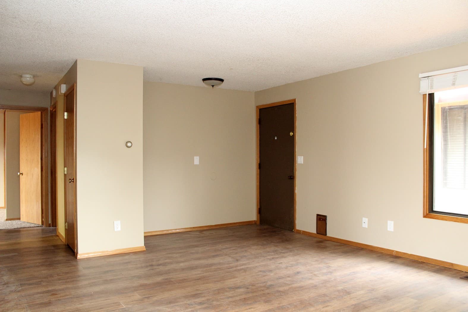 Oregon City Apartment: 508-510 Hartke Lp