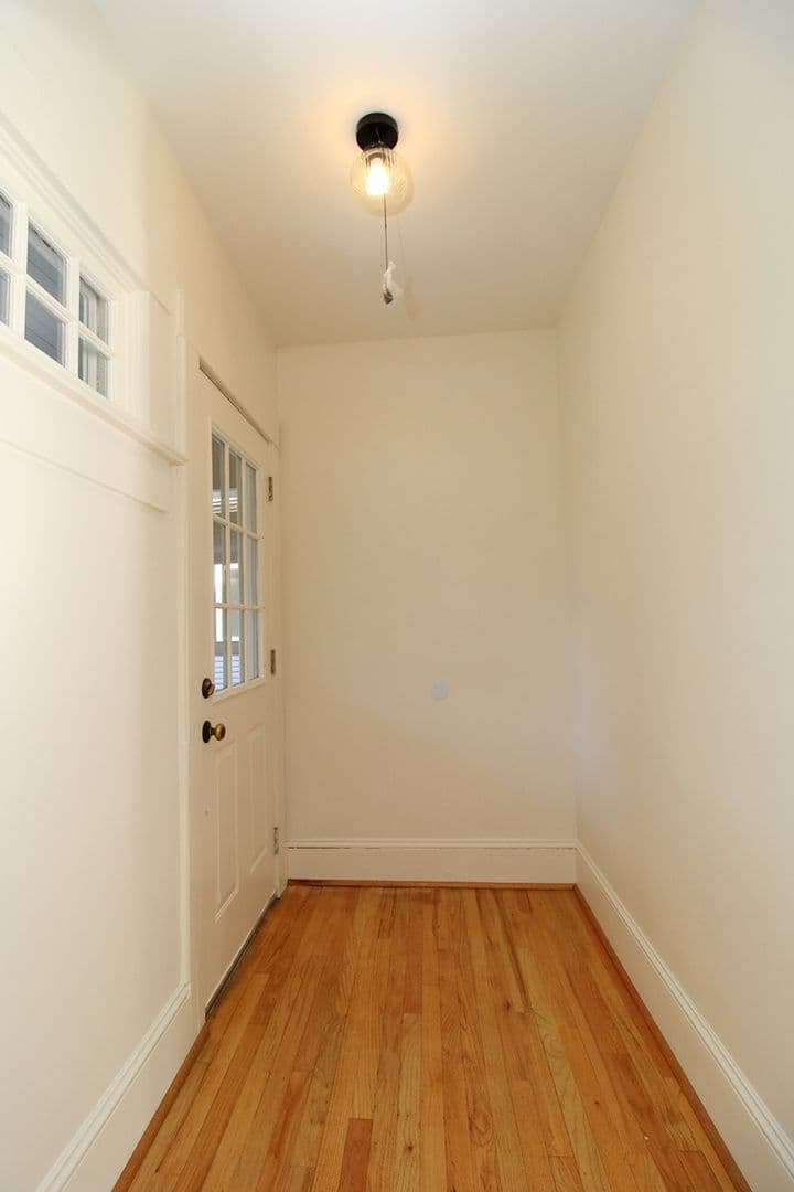 Portland House: 3604 SE Sherman St
