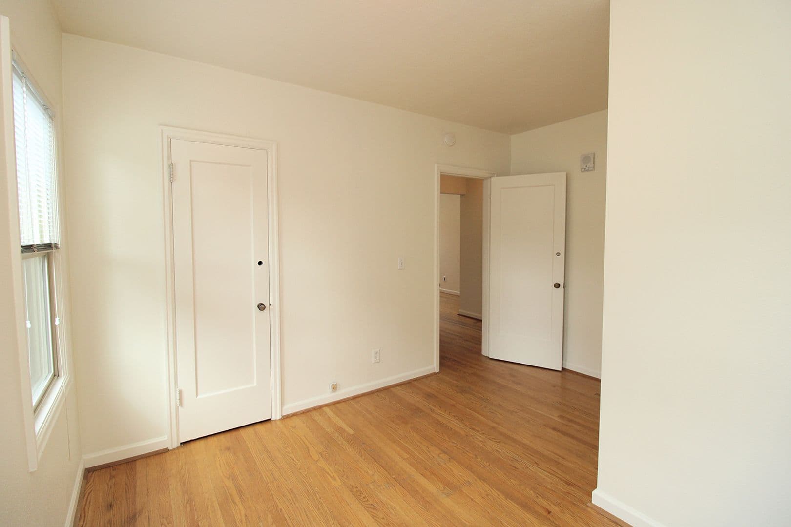 Portland Apartment: 5944 & 5948 NE 30th Ave