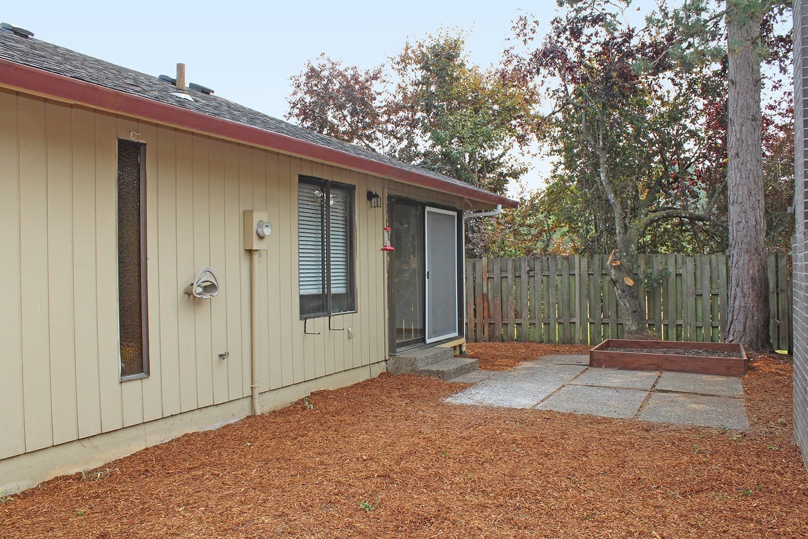 Oregon City Apartment: 508-510 Hartke Lp