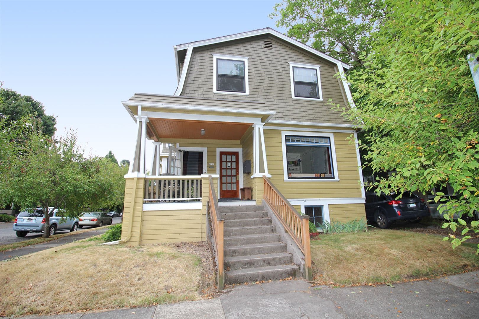 Portland Apartment: 1236 NE Tillamook St