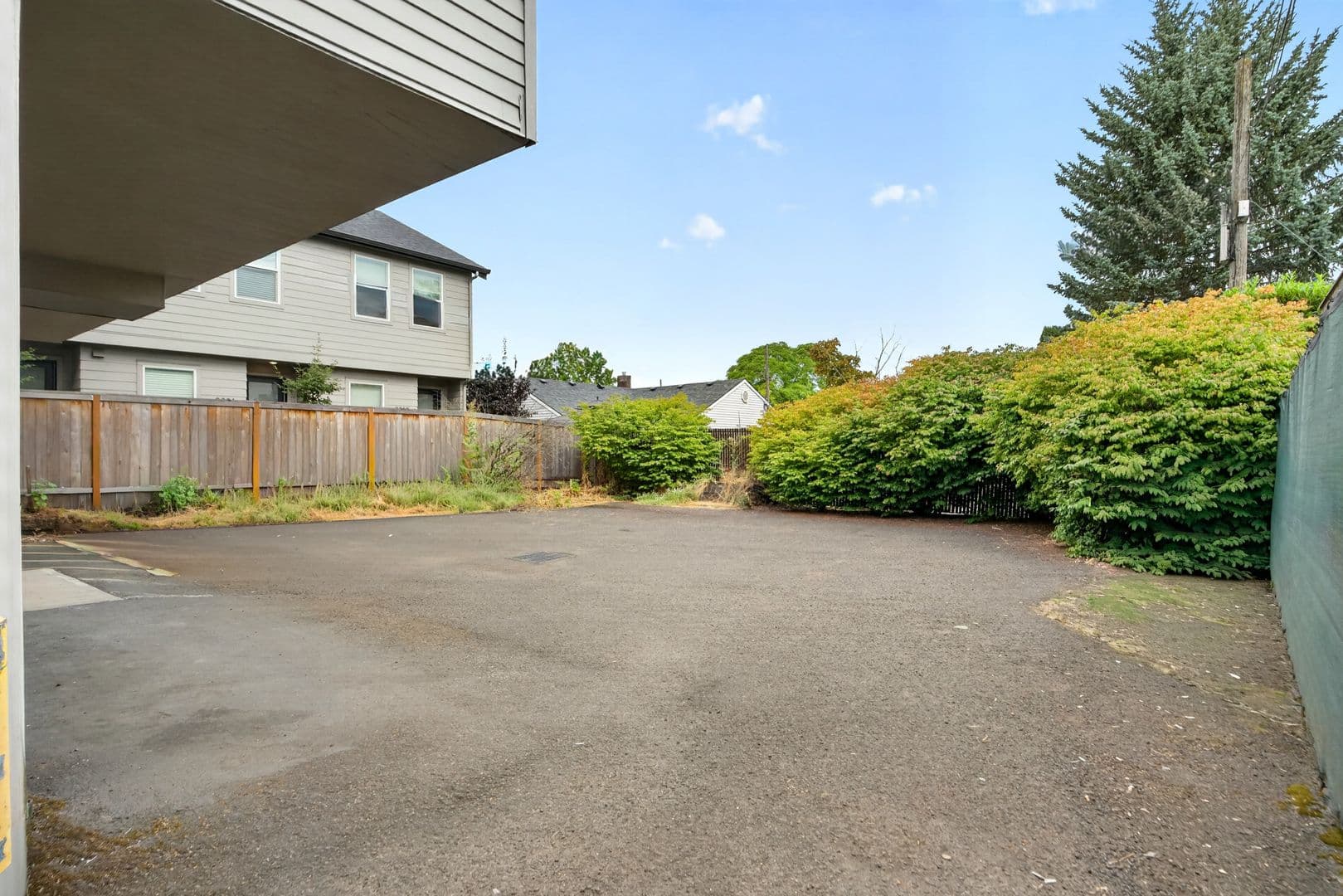 Portland Apartment: 2315 N Lombard St