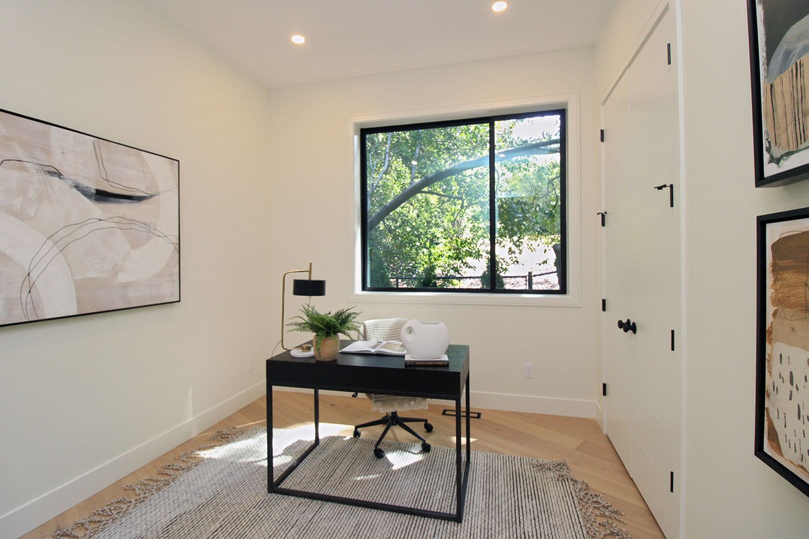 Portland House: 6233 SW Hamilton Way