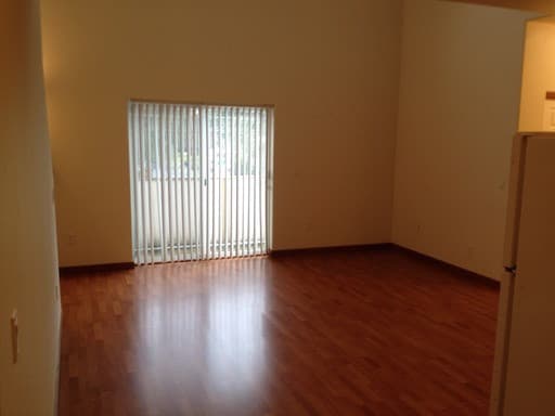 Portland Apartment: 123 NE 172nd Avenue