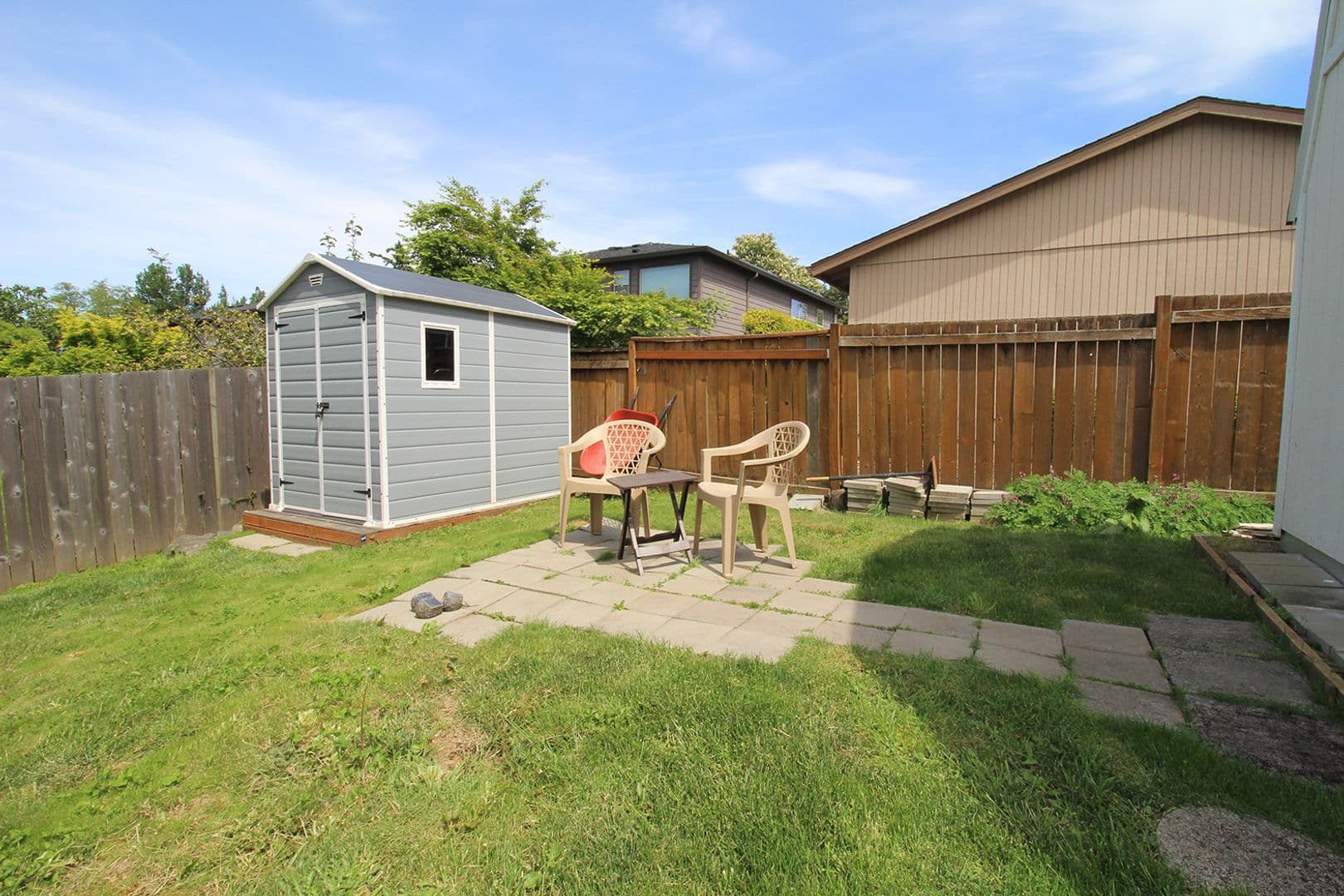 Portland Apartment: 9706 SW 49th Ave #A-B