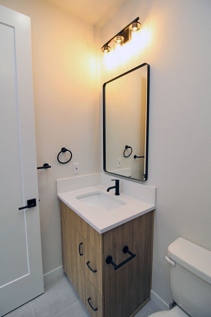 Portland Apartment: 5258-5264 NE 15th Ave