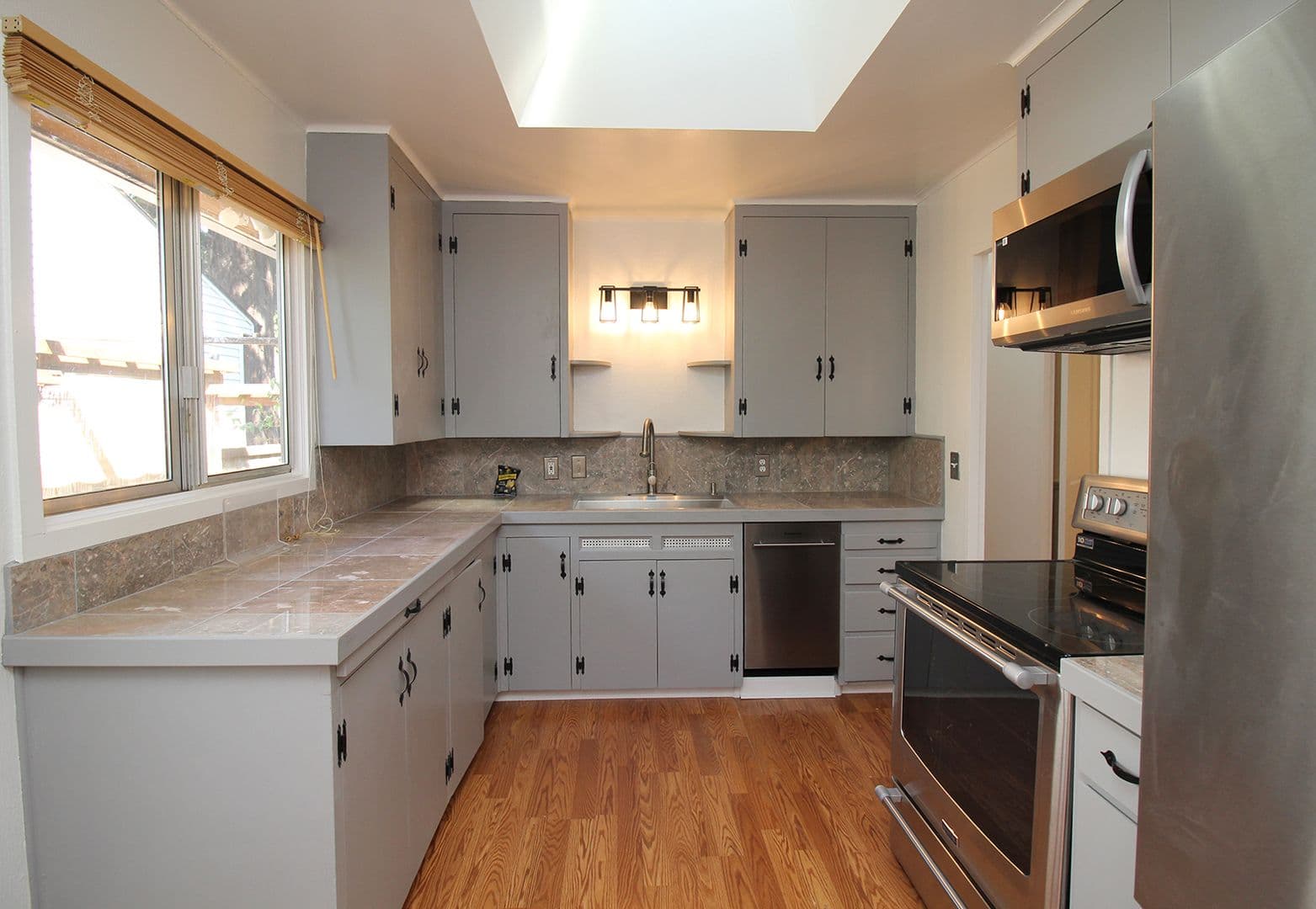 Portland House: 4429 SE Raymond St