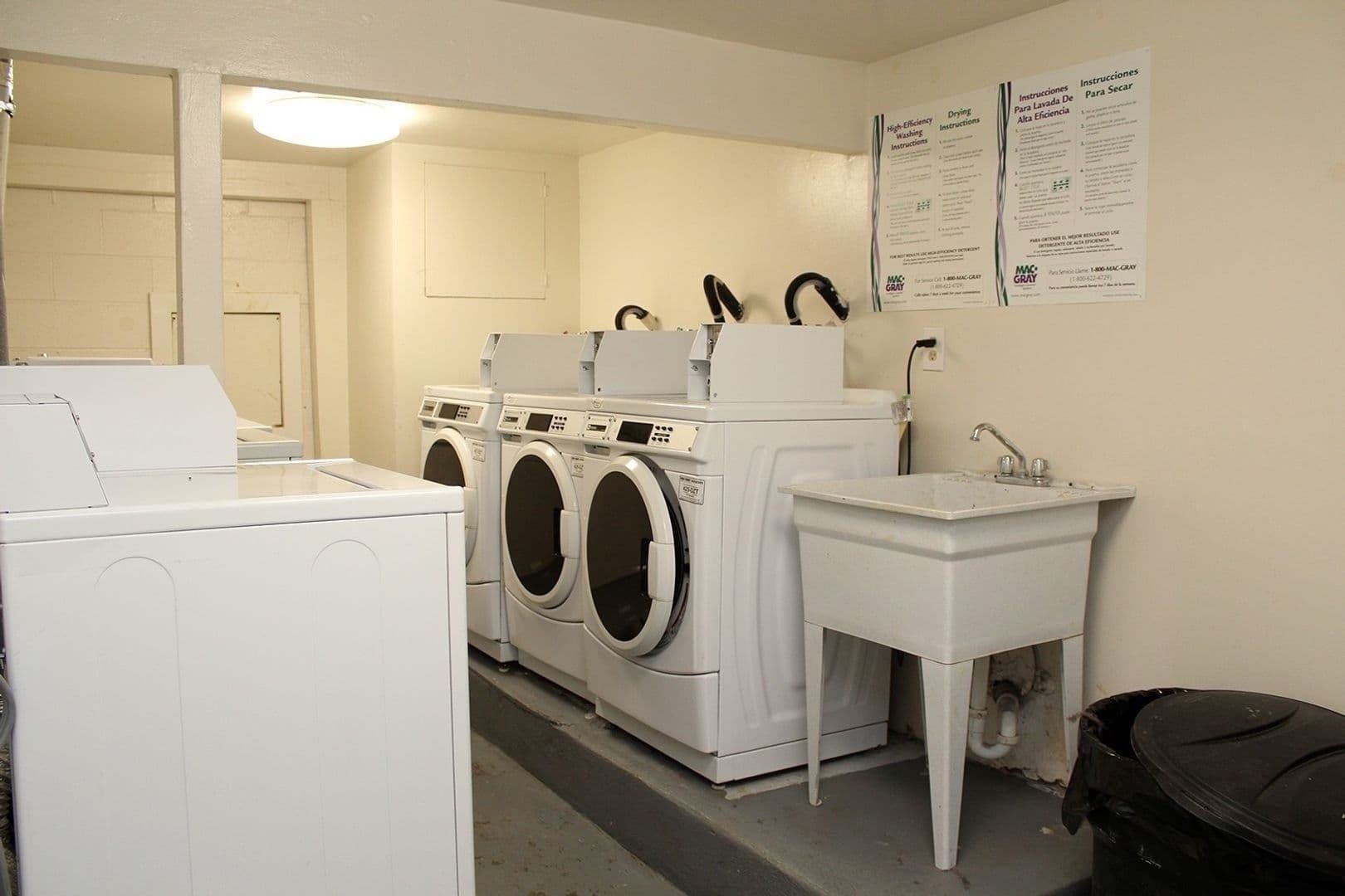 Portland Apartment: 9222 N Lombard St