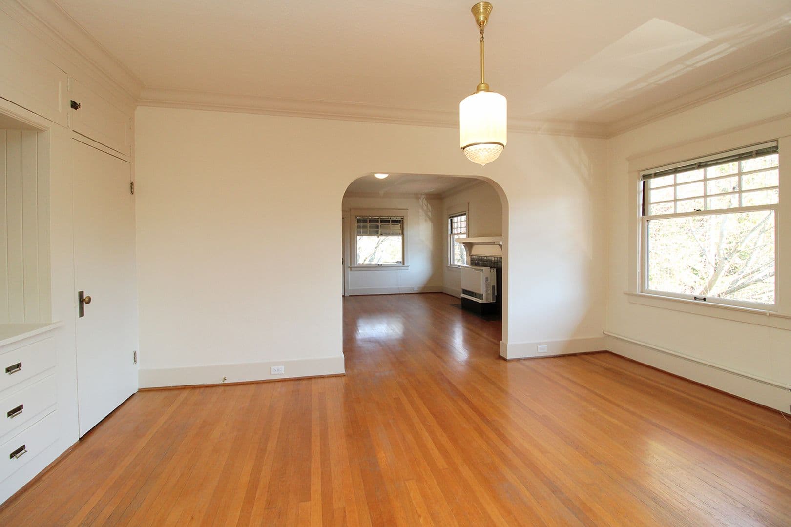 Portland Apartment: 1636 NE Tillamook St #2