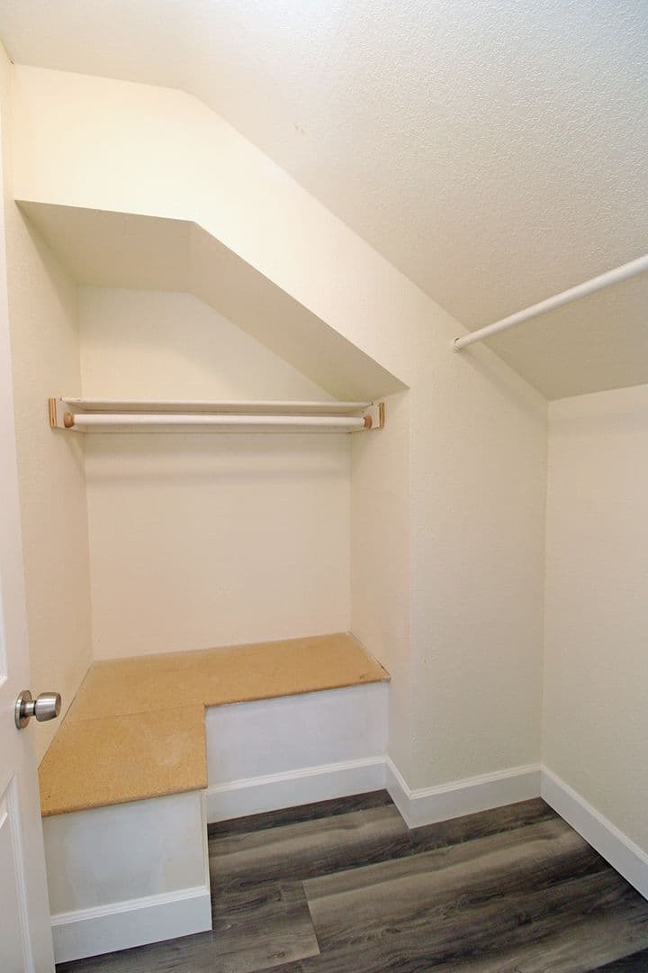 Portland House: 4419 N Albina Ave