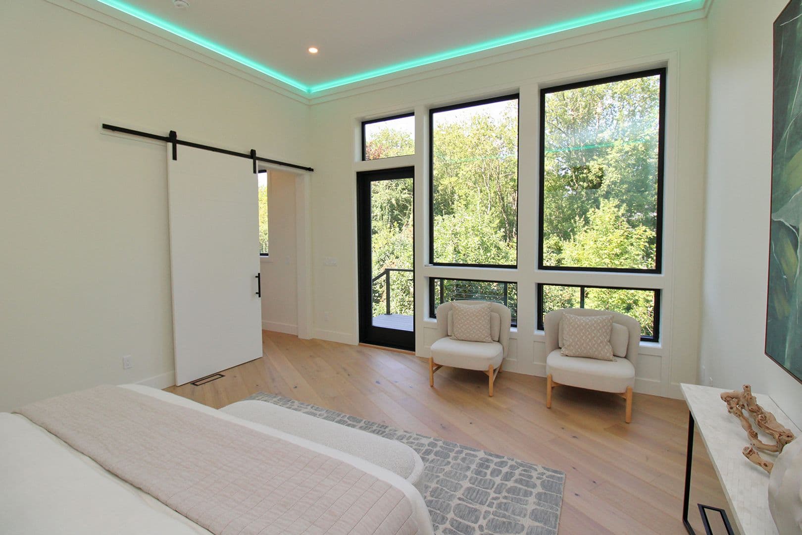 Portland House: 6233 SW Hamilton Way