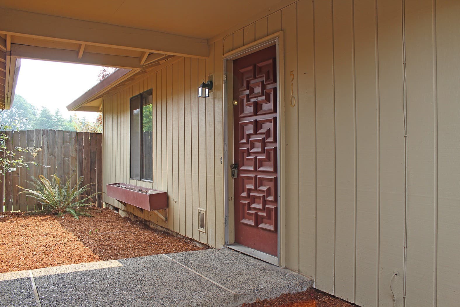 Oregon City Apartment: 508-510 Hartke Lp