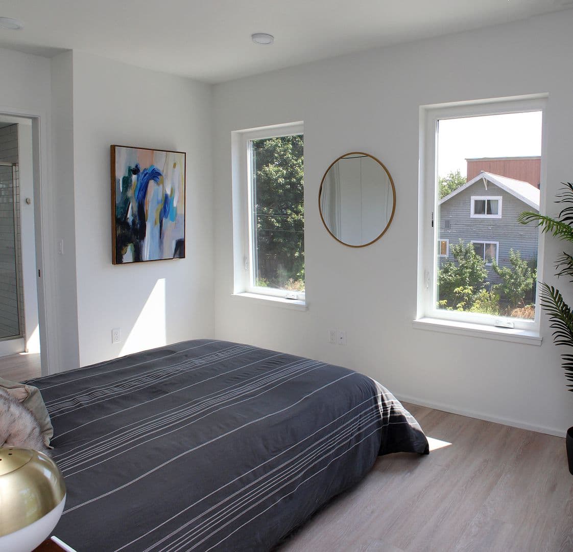 Portland Apartment: 1611 N Rosa Parks Way #101 - 306