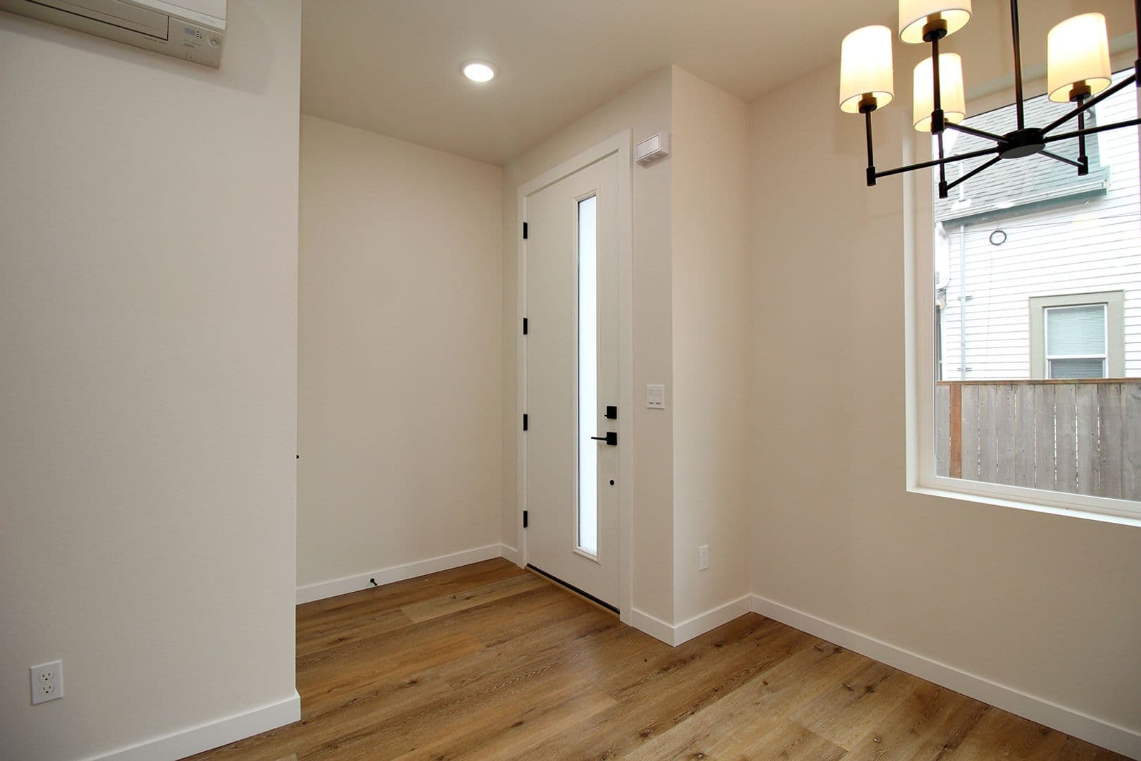 Portland Apartment: 5258-5264 NE 15th Ave