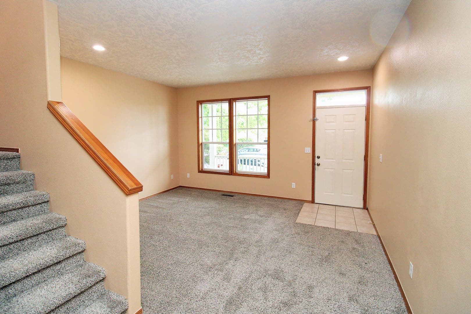 Fairview Apartment: 22032 NE Chinook Way