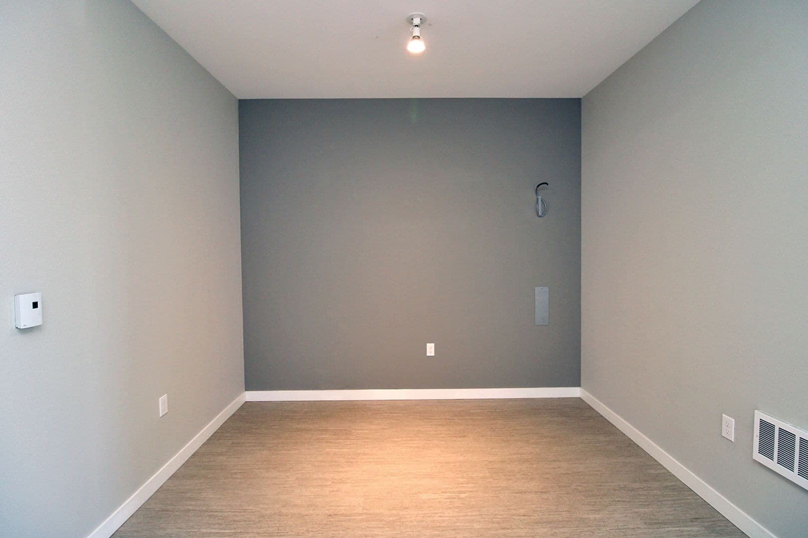 Portland Apartment: 1280 SE Nehalem St