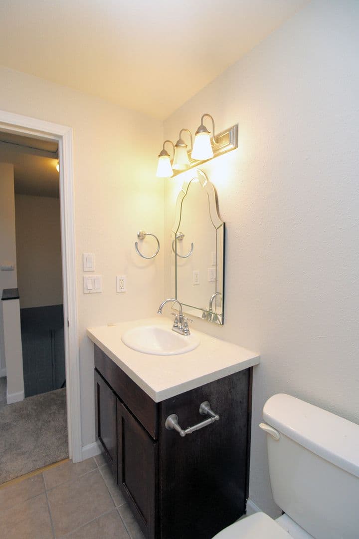 Portland Apartment: 5123-5125 NE Killingsworth St