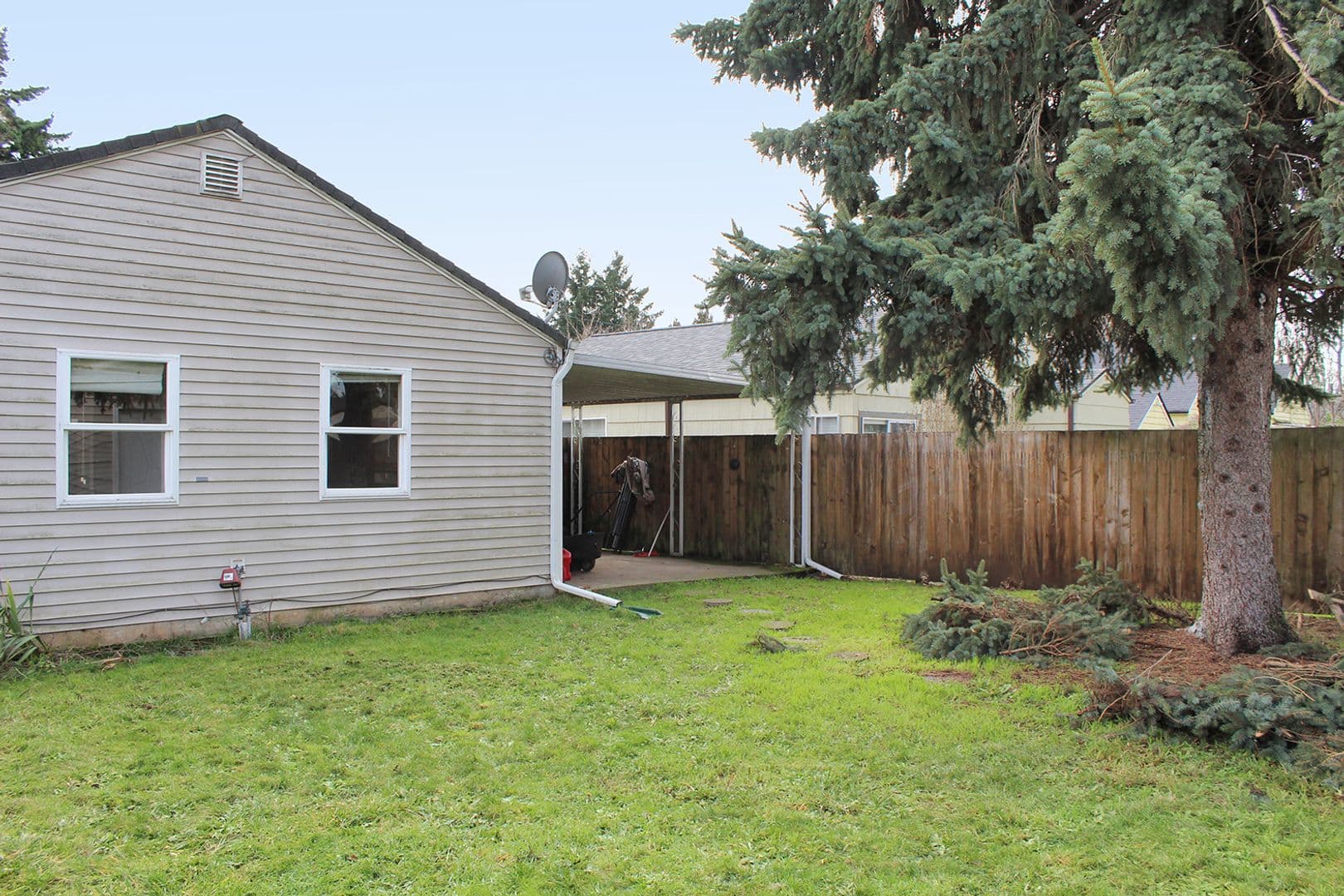 Portland House: 5933 SE Franklin St