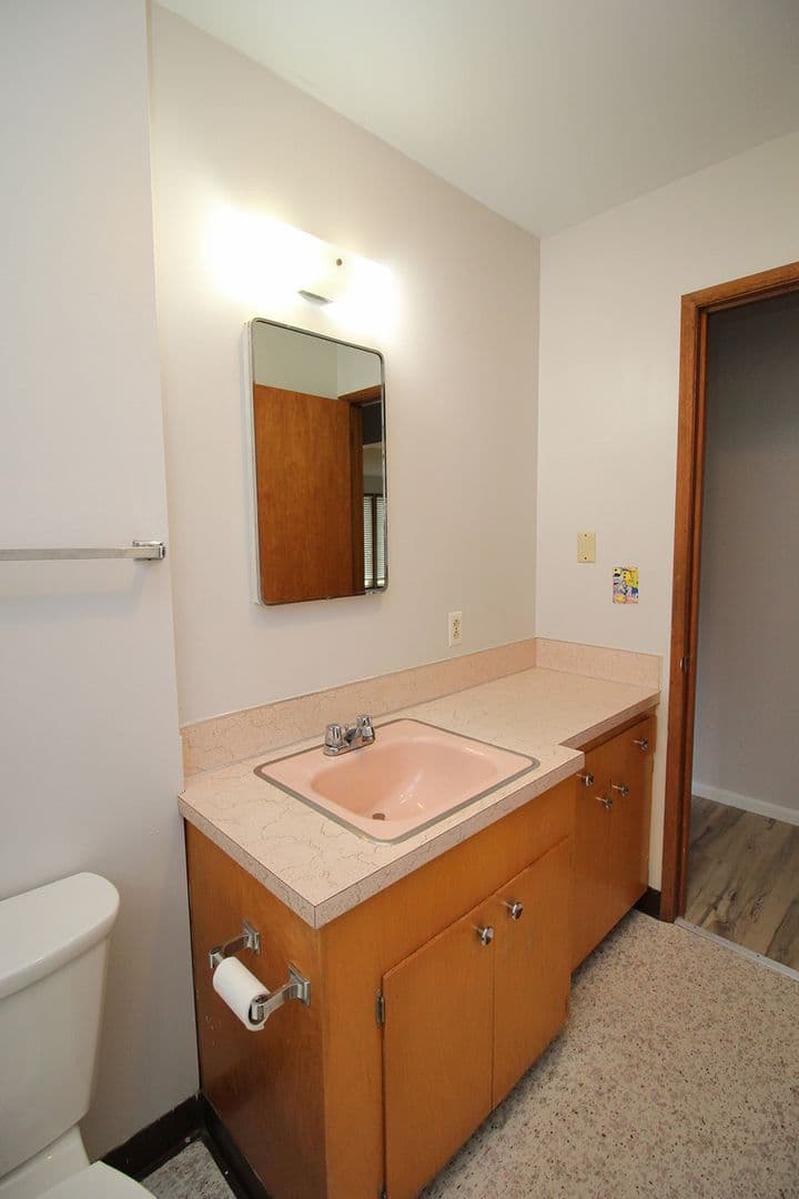Portland Apartment: 2002-2012 NE 22nd Ave