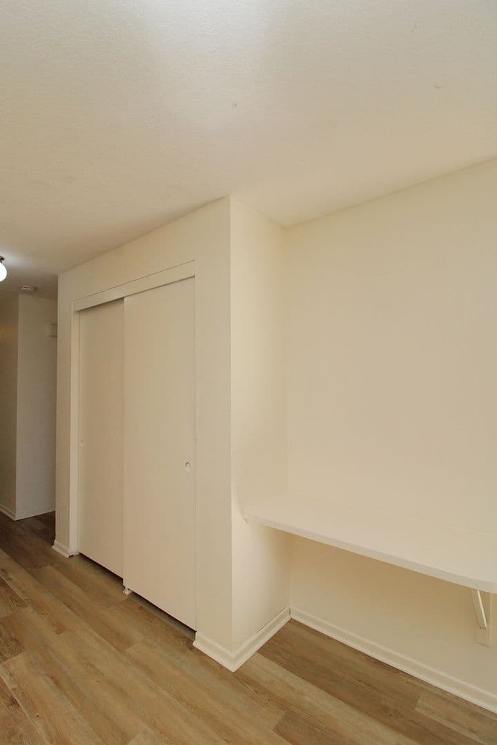 Troutdale Apartment: 802 - 804 SW 29th Way