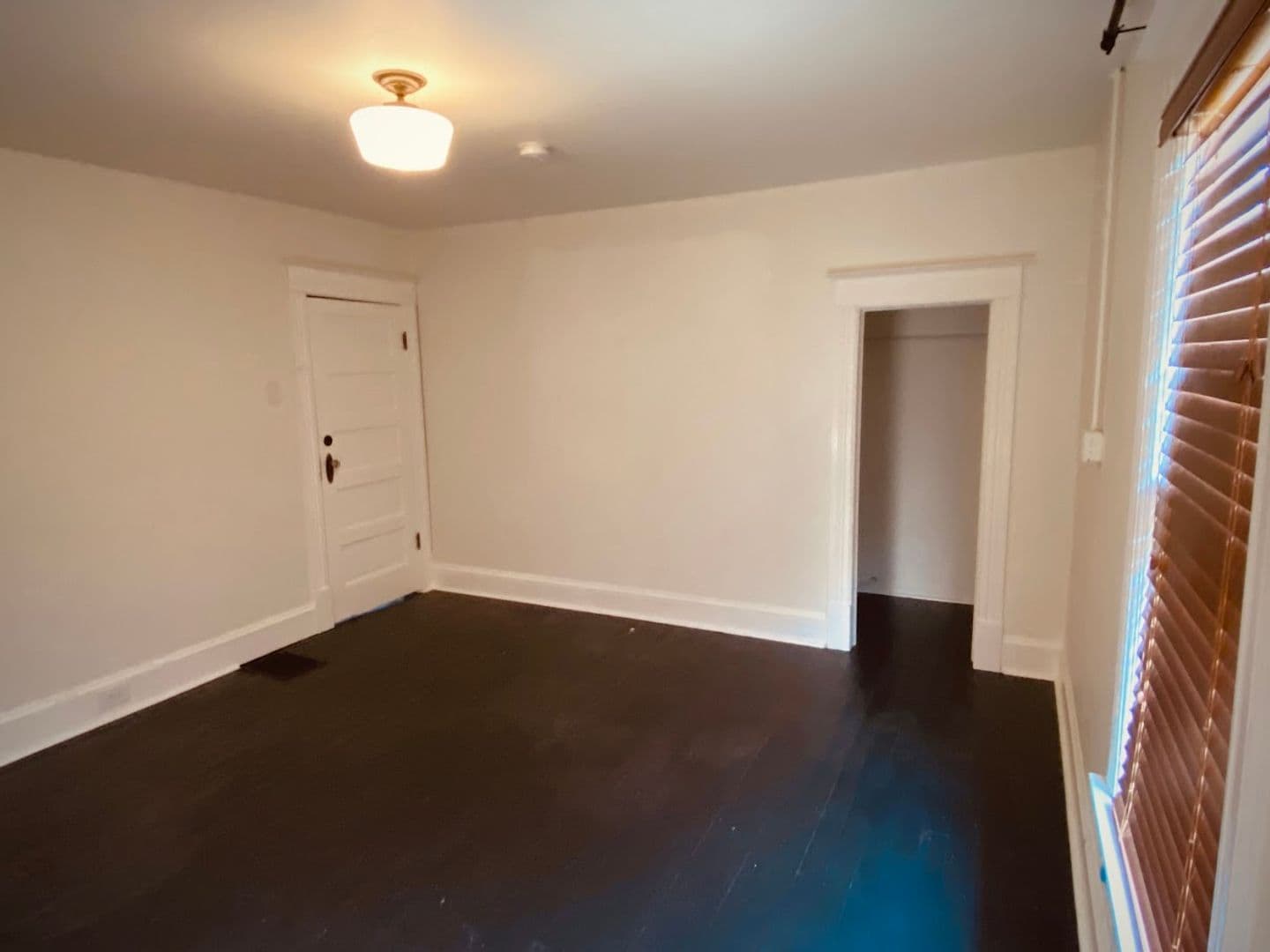 Portland House: 7126 N Lombard St