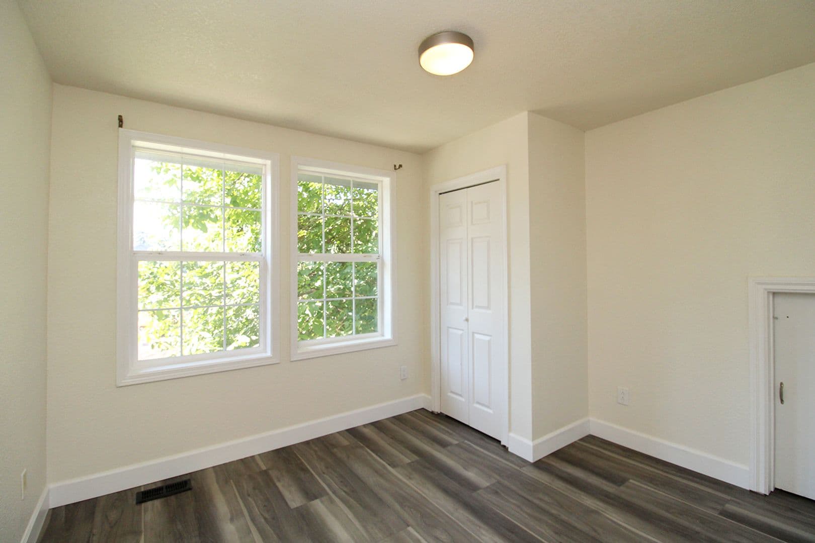 Portland House: 4419 N Albina Ave