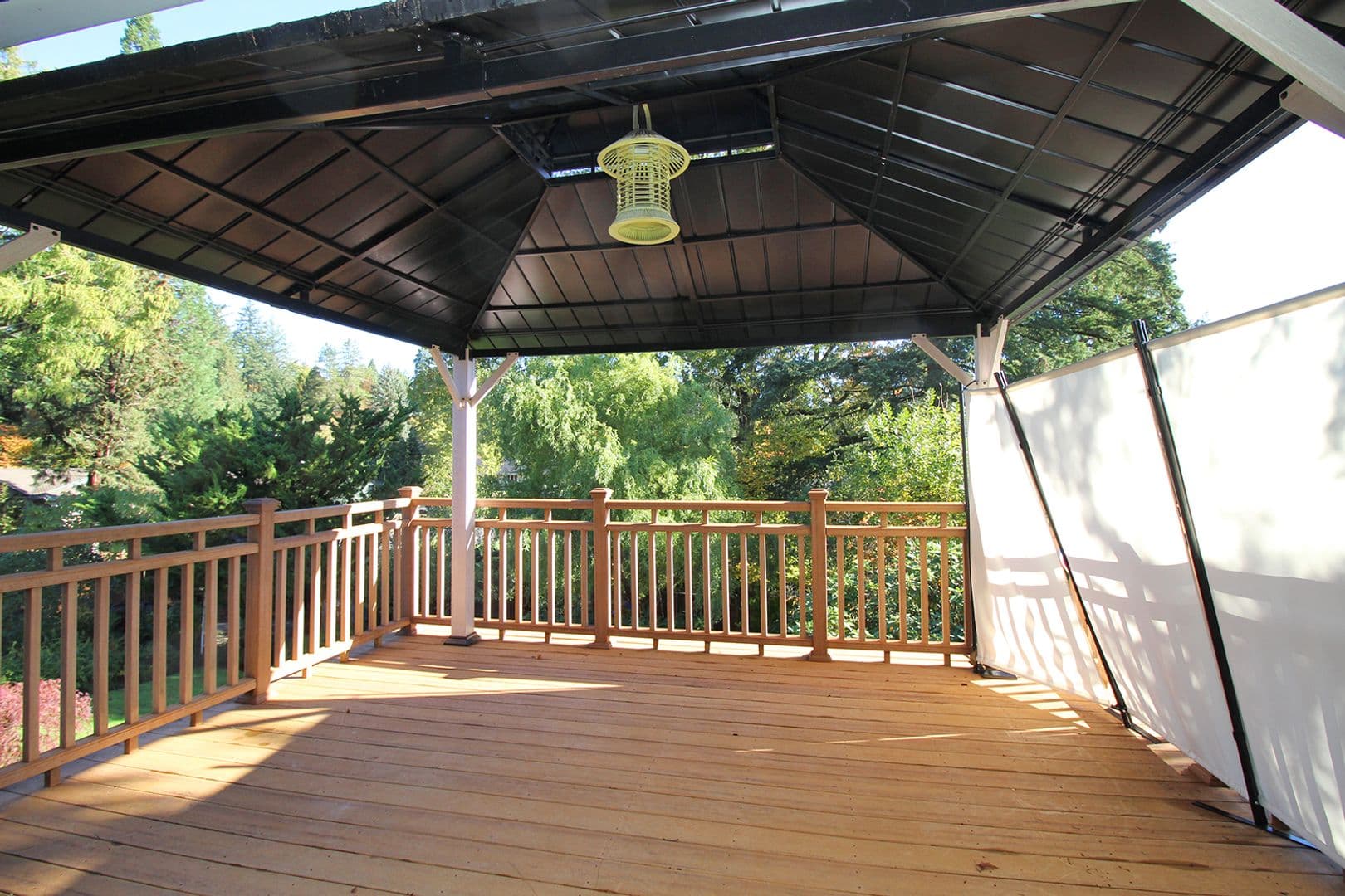 Portland House: 2710 SW Scenic Dr