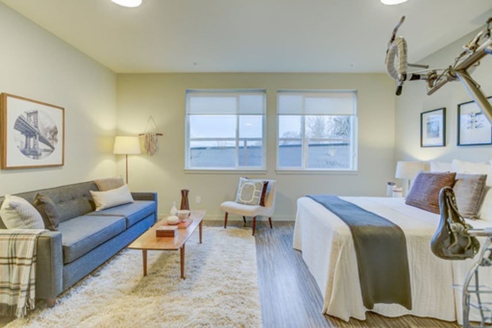Portland Apartment: 3423 SE Hawthorne Blvd
