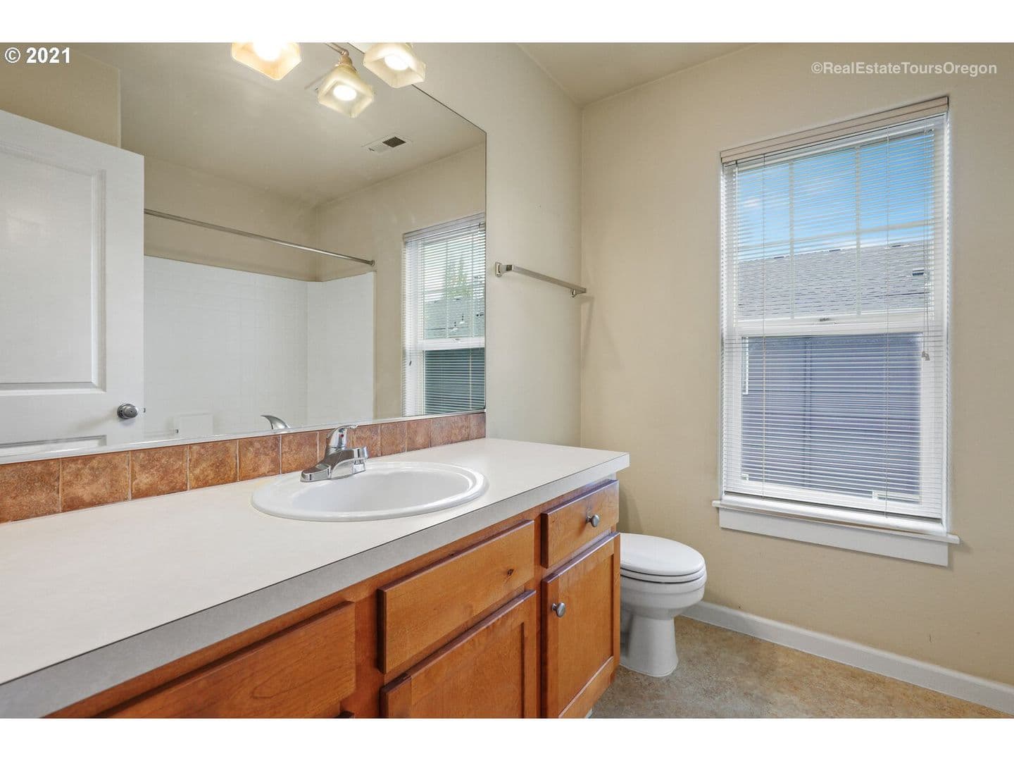 Beaverton House: 15960 SW Mortondale Lane