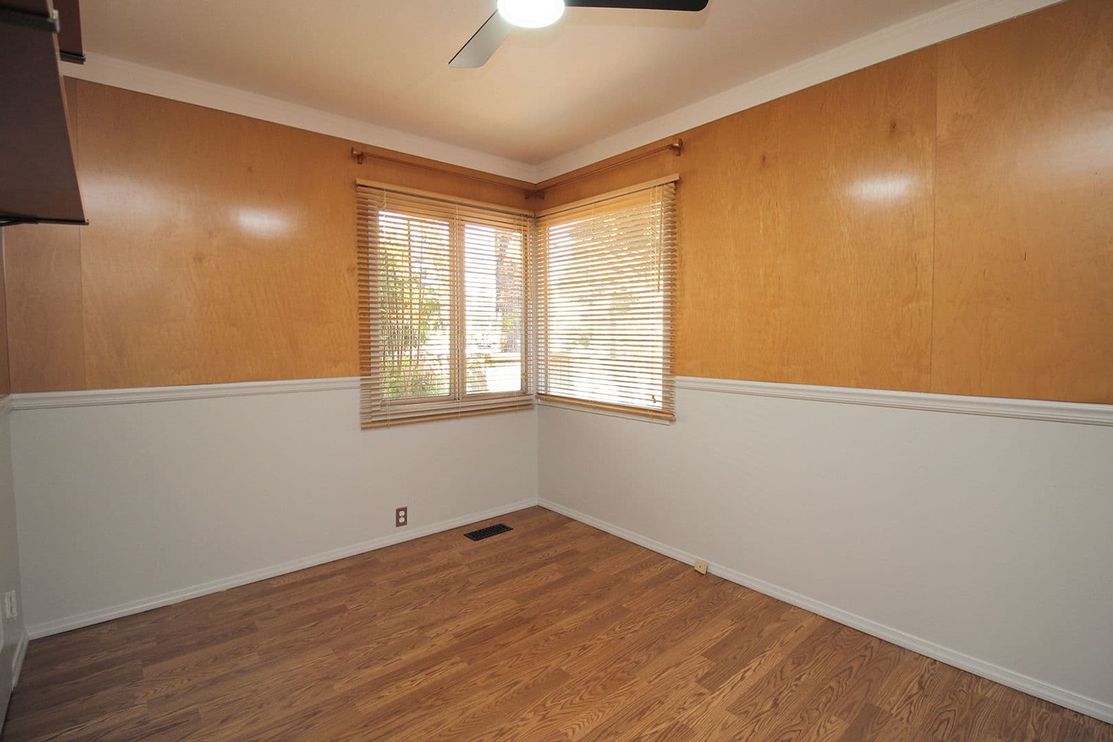 Portland House: 4429 SE Raymond St