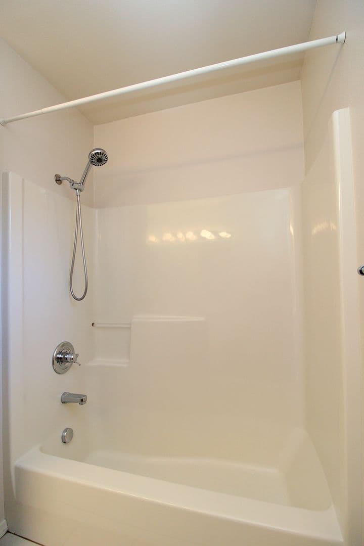 Portland House: 9583 NW Randall Ln