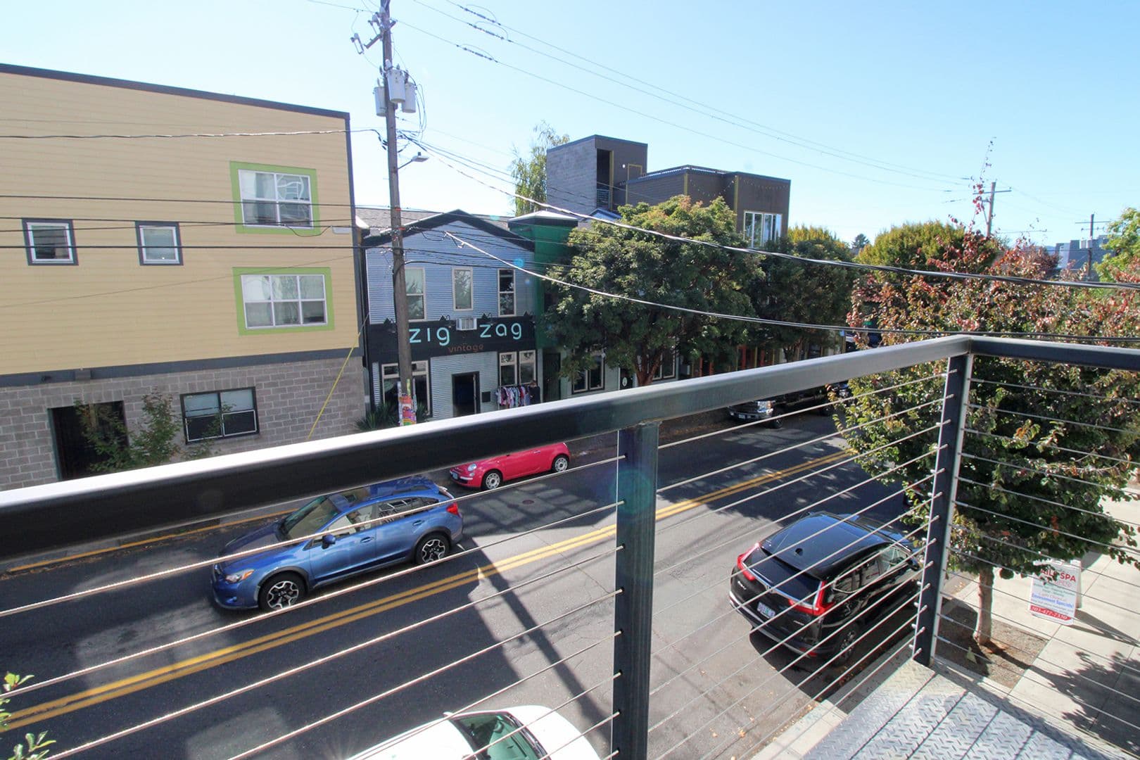 Portland Apartment: 1477 NE Alberta St
