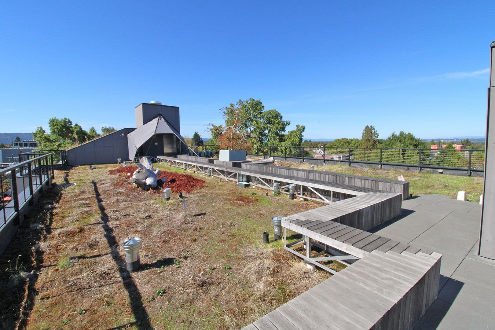 Portland Apartment: 1477 NE Alberta St
