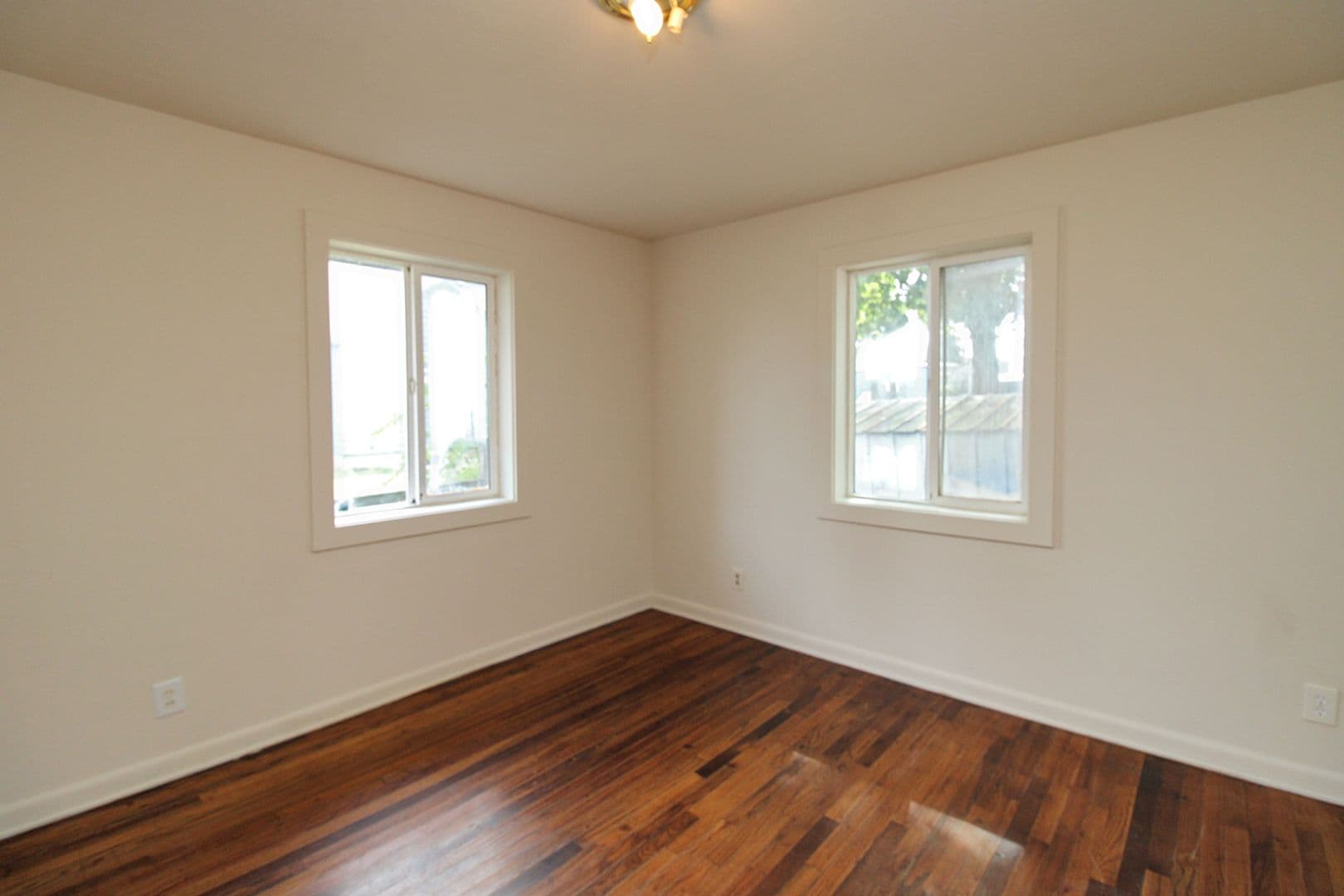 Portland House: 5729 NE 62nd Avenue
