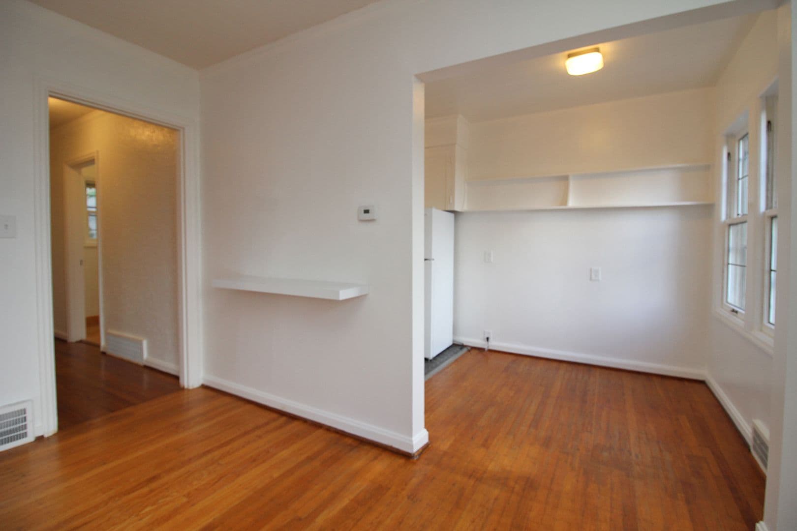 Portland Apartment: 2356-2366 SW Cactus Dr