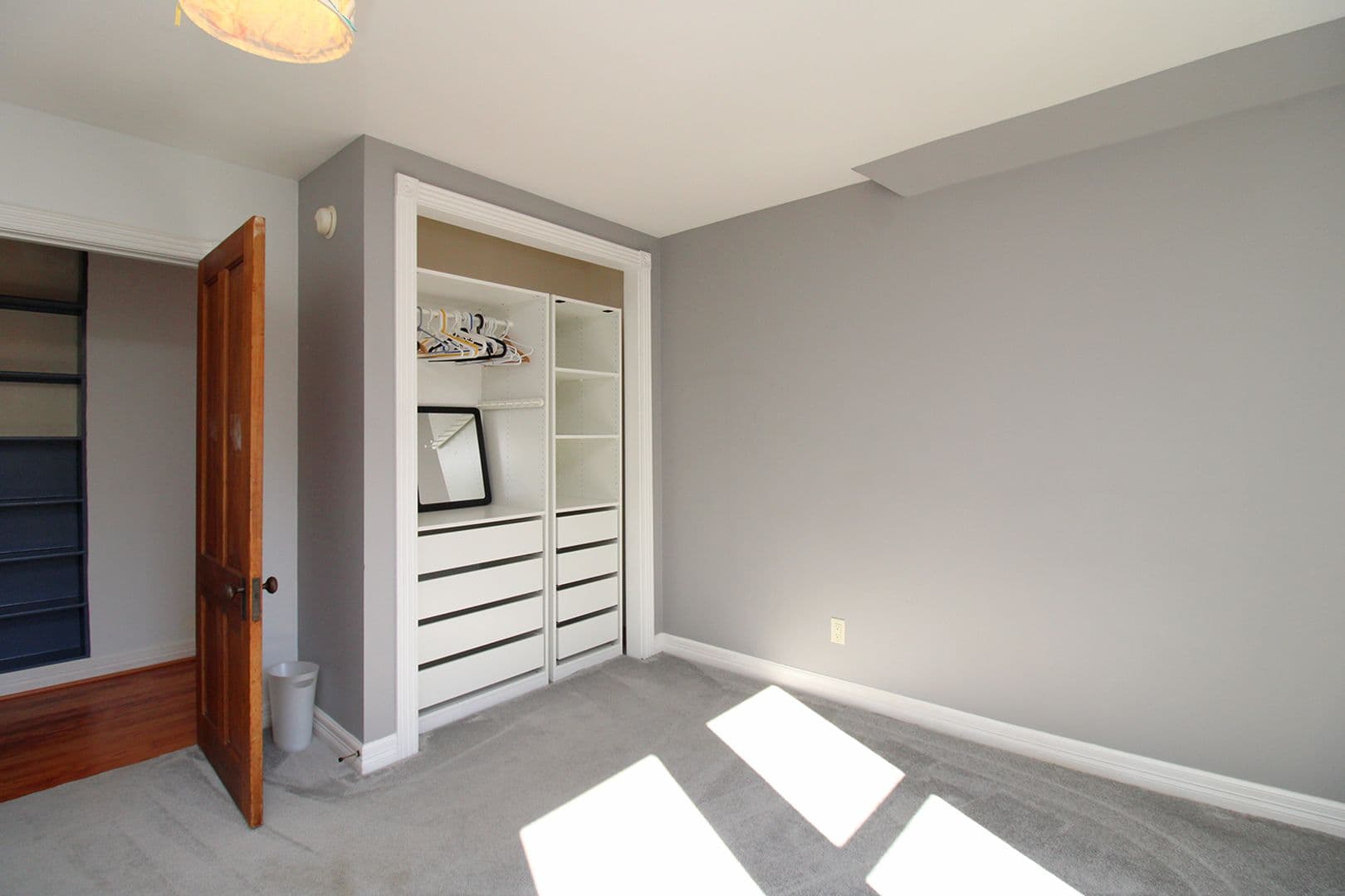 Portland Apartment: 1825 NW 24th Ave #A-B
