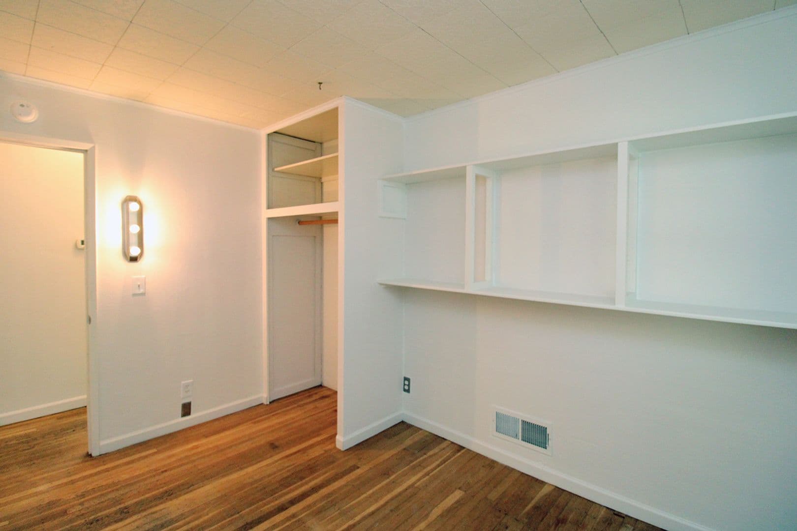 Portland House: 6047 NE 37th Ave