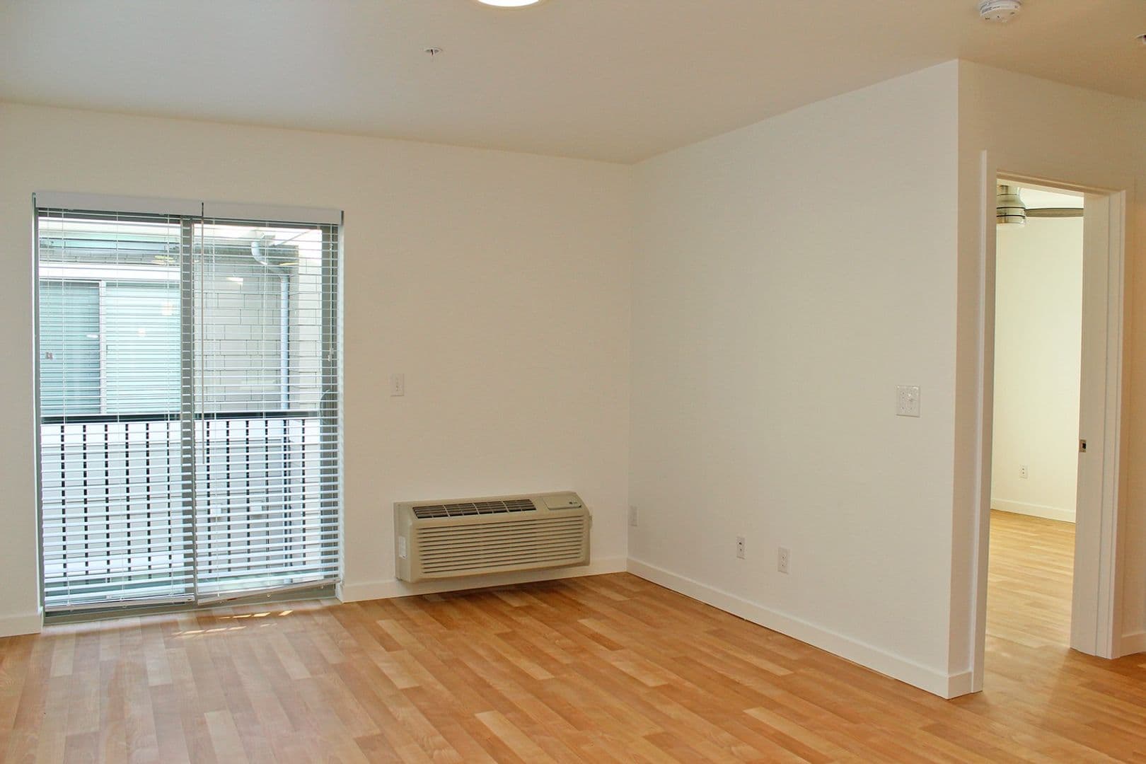Portland Apartment: 6155 N Minnesota Ave - Bamboo Court II