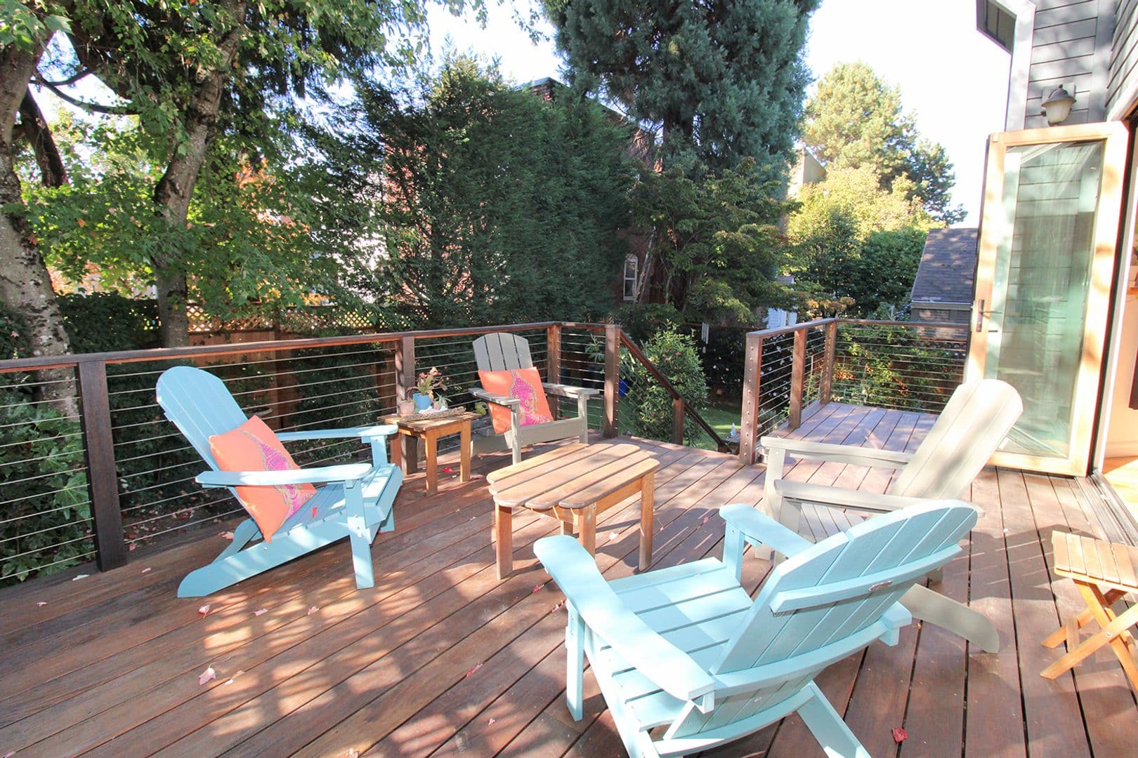 Portland Apartment: 1825 NW 24th Ave #A-B