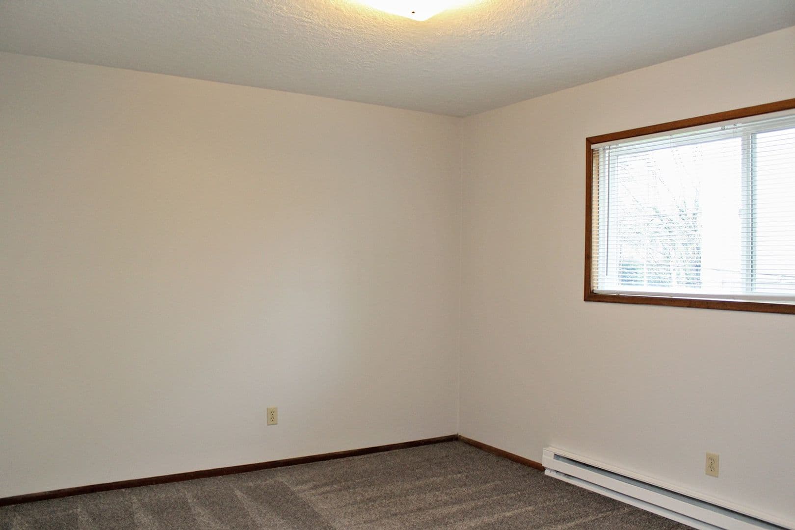 Portland Apartment: 2002-2012 NE 22nd Ave