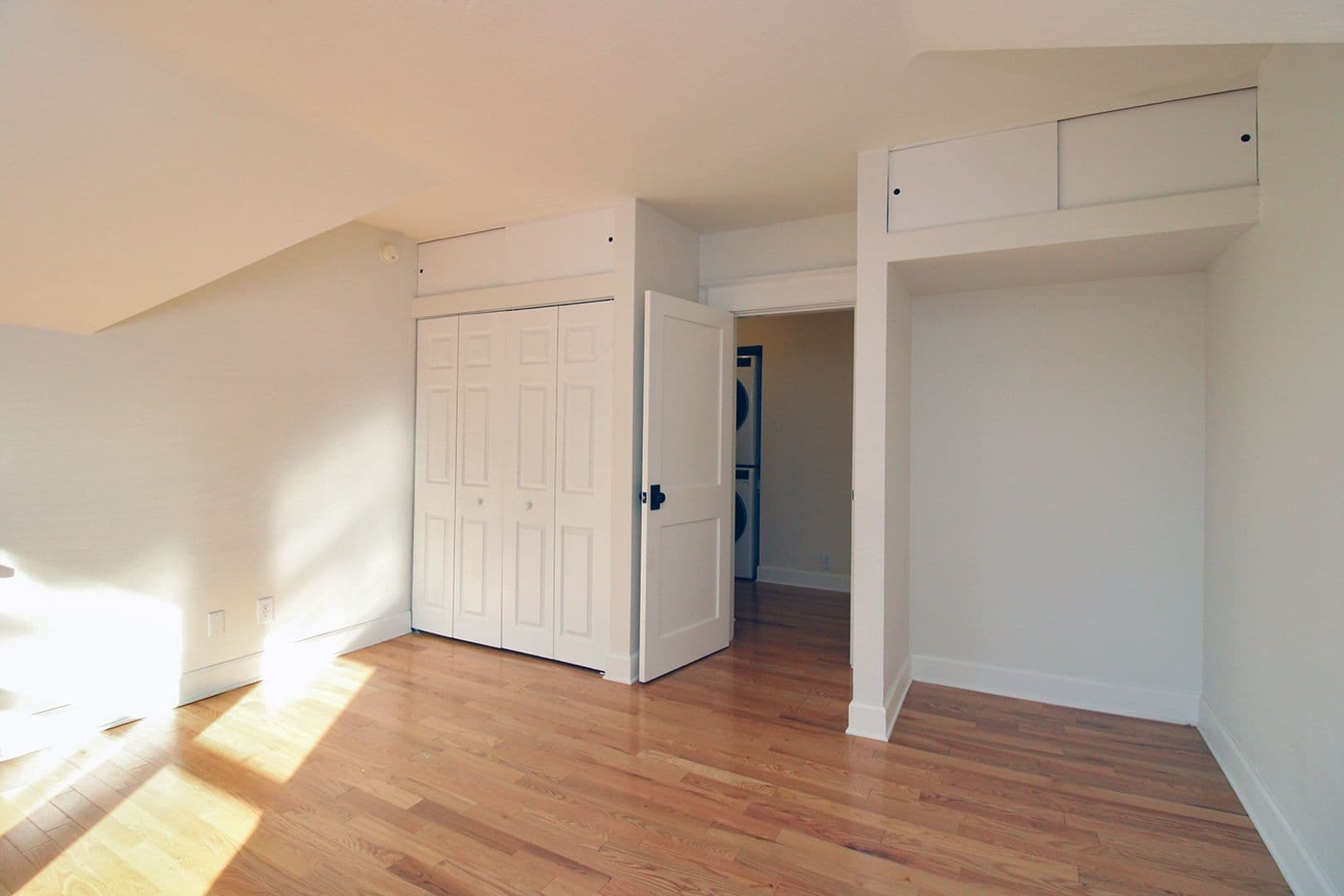 Portland House: 4106 NE 10th Ave