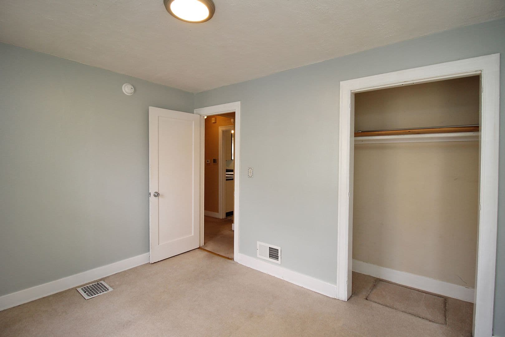 Portland House: 1606 N Church St