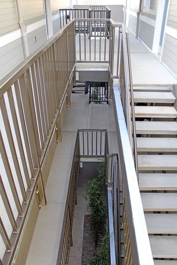 Portland Apartment: 6155 N Minnesota Ave - Bamboo Court II