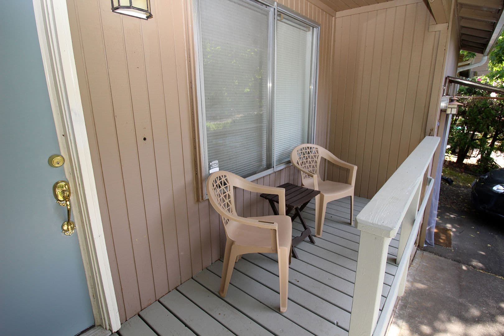 Portland Apartment: 9706 SW 49th Ave #A-B