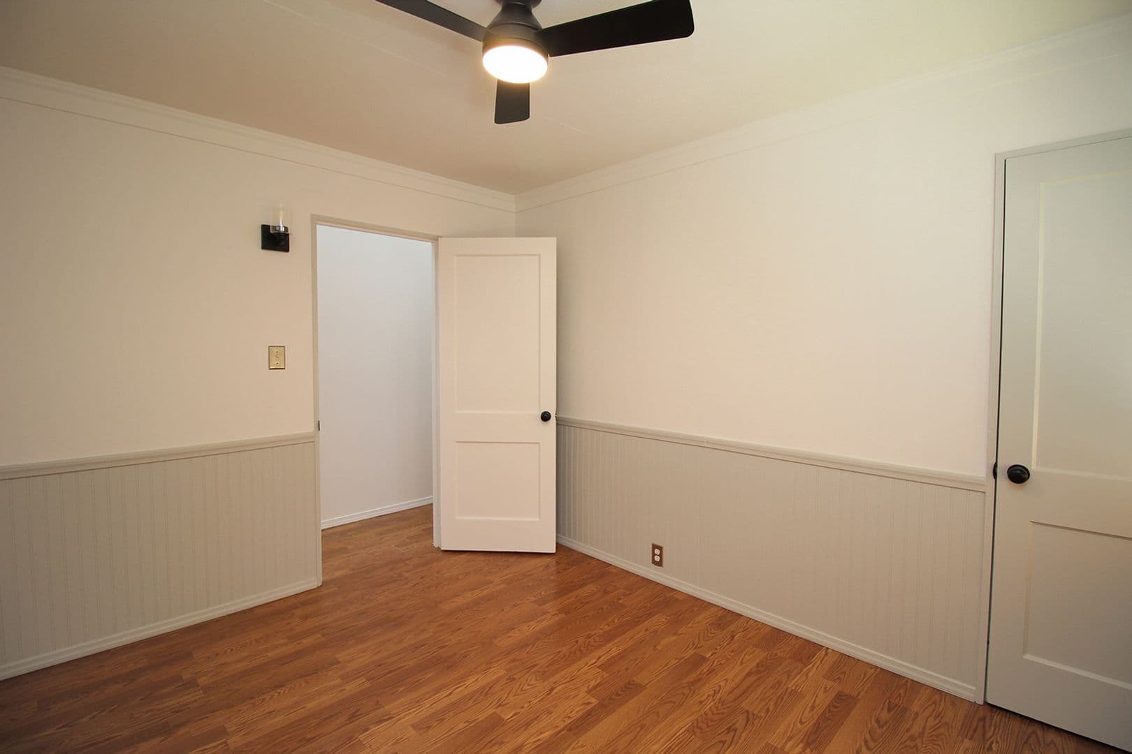 Portland House: 4429 SE Raymond St